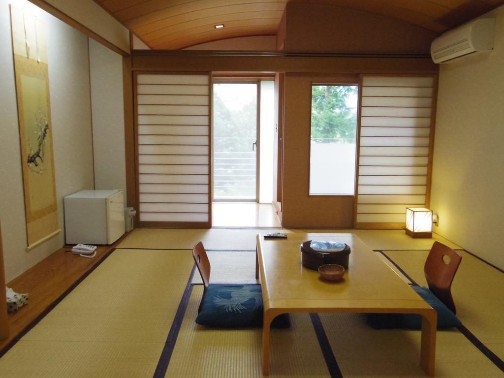 Отель Hakone Gora Onsen Yumenoyu Экстерьер фото