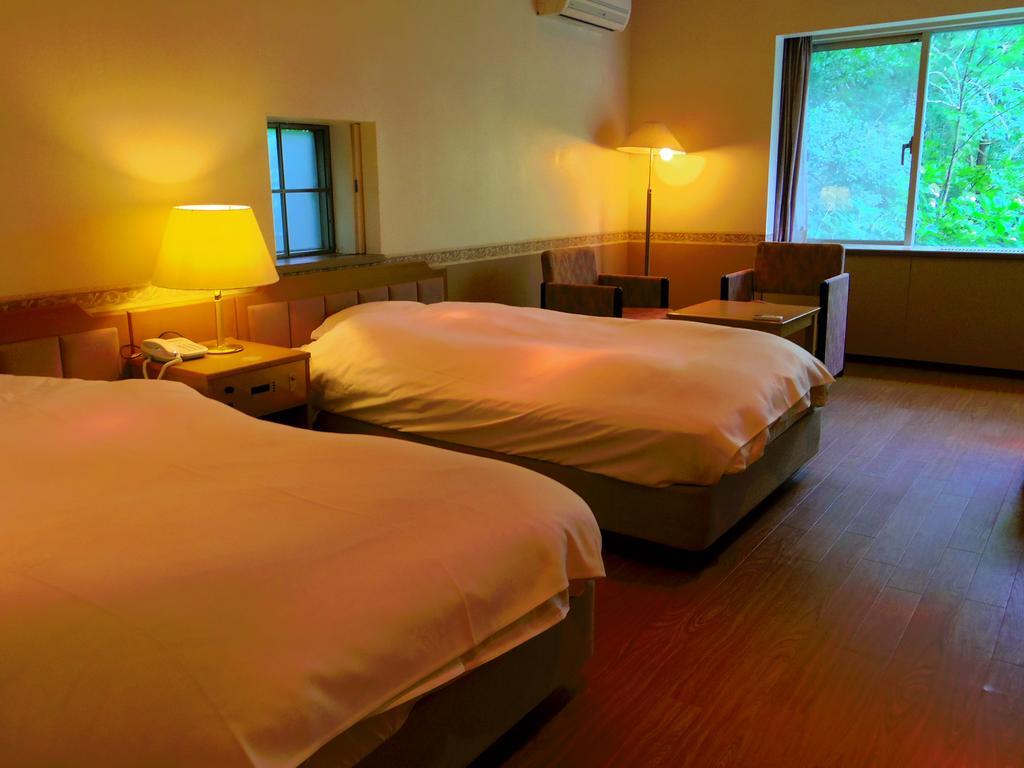 Отель Hakone Gora Onsen Yumenoyu Экстерьер фото